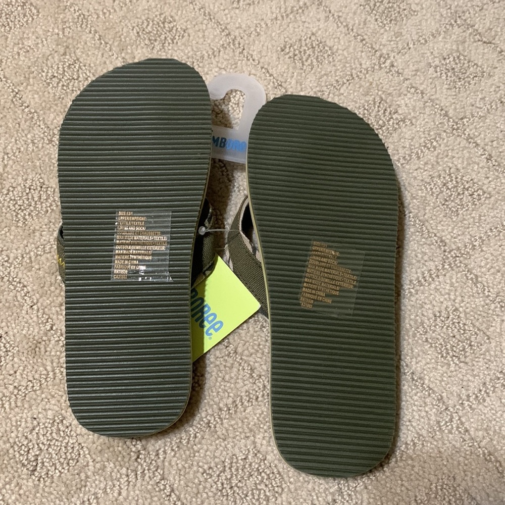 Gymboree sandals - Picture 2 of 2